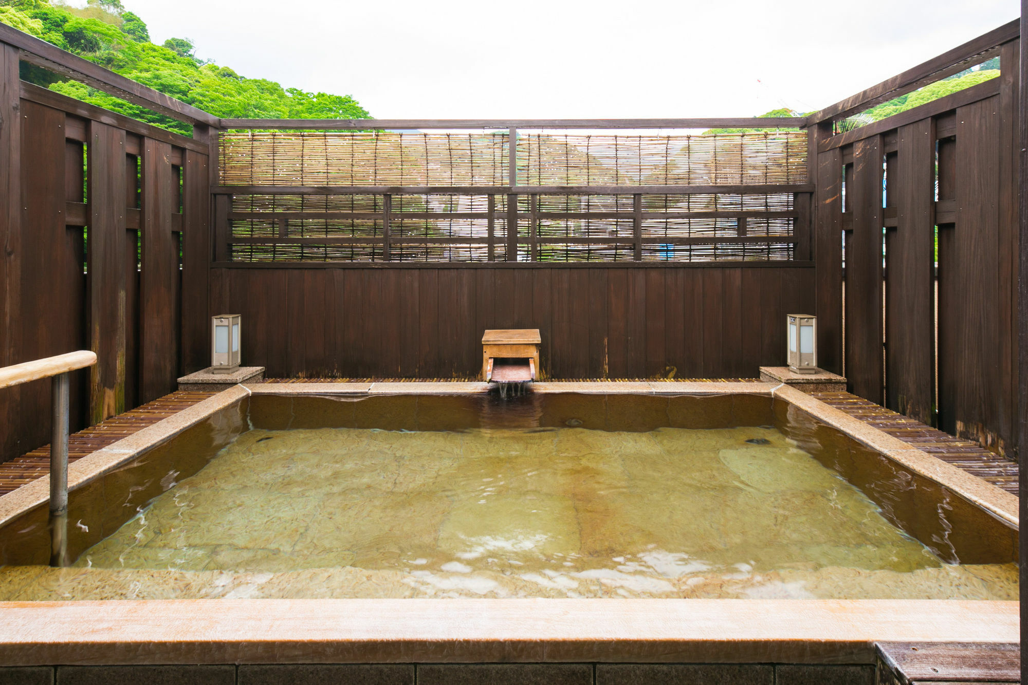 Yugawara Mizunokaori Hotell Exteriör bild